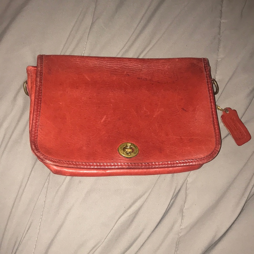 Vintage Coach genuine cowhide crossbody bag